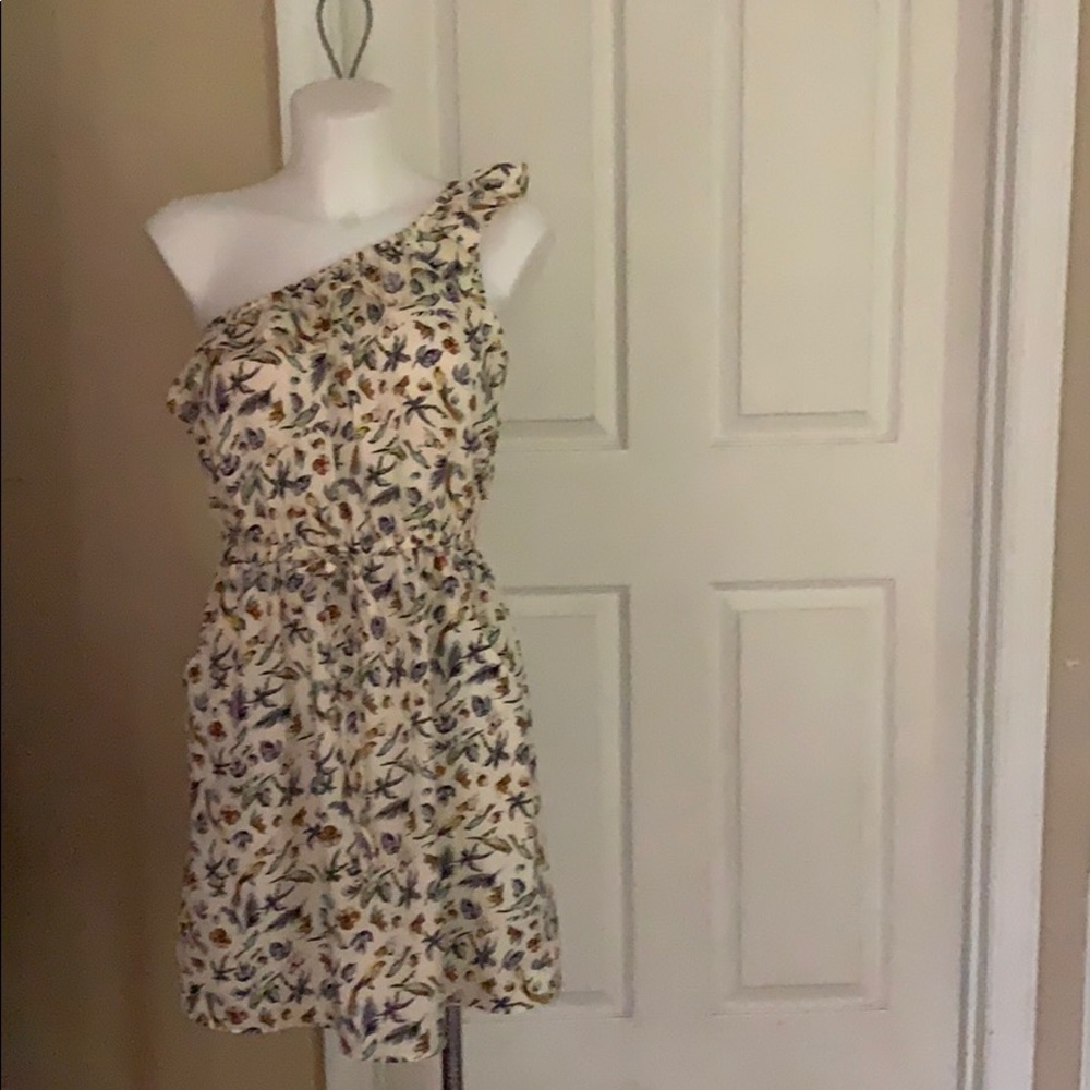 Women’s S one-shoulder dress